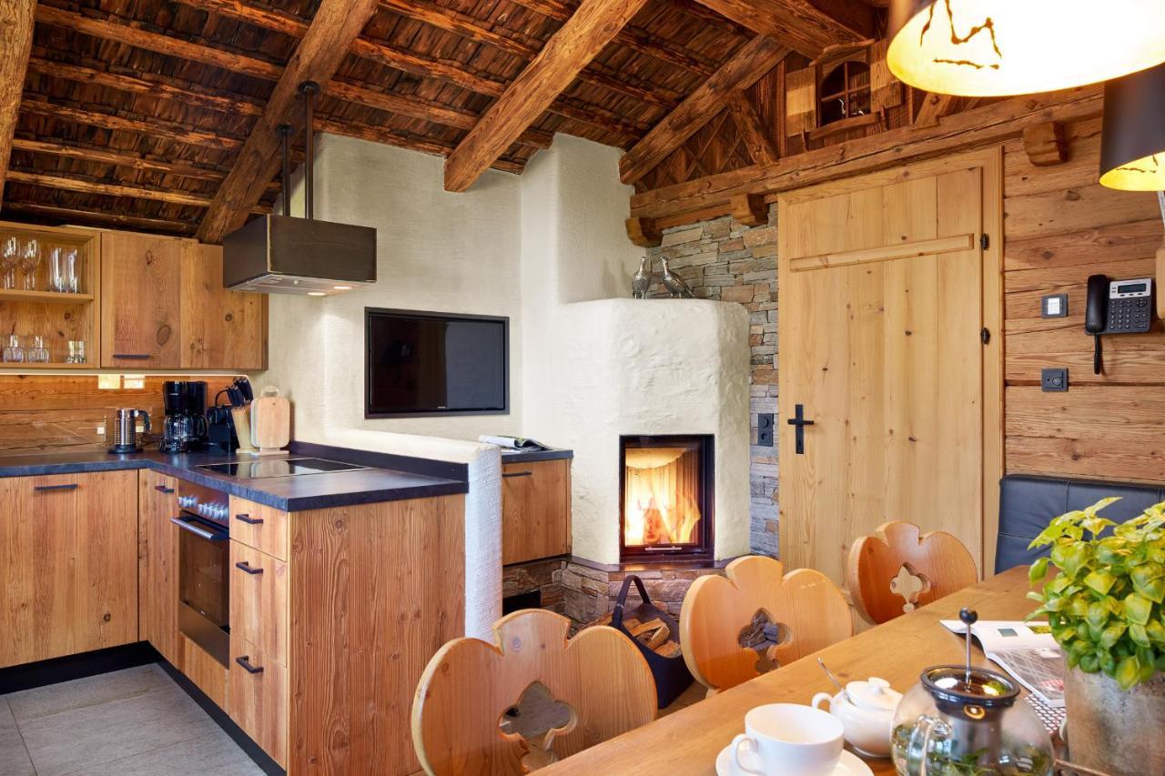 Promi Alm Flachau - Luxus Chalets Exterior photo