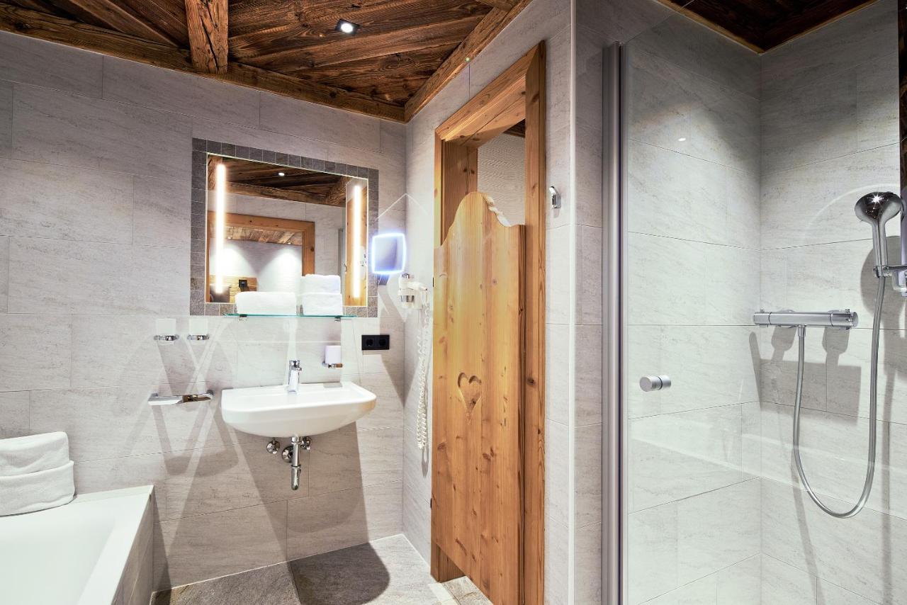 Promi Alm Flachau - Luxus Chalets Exterior photo